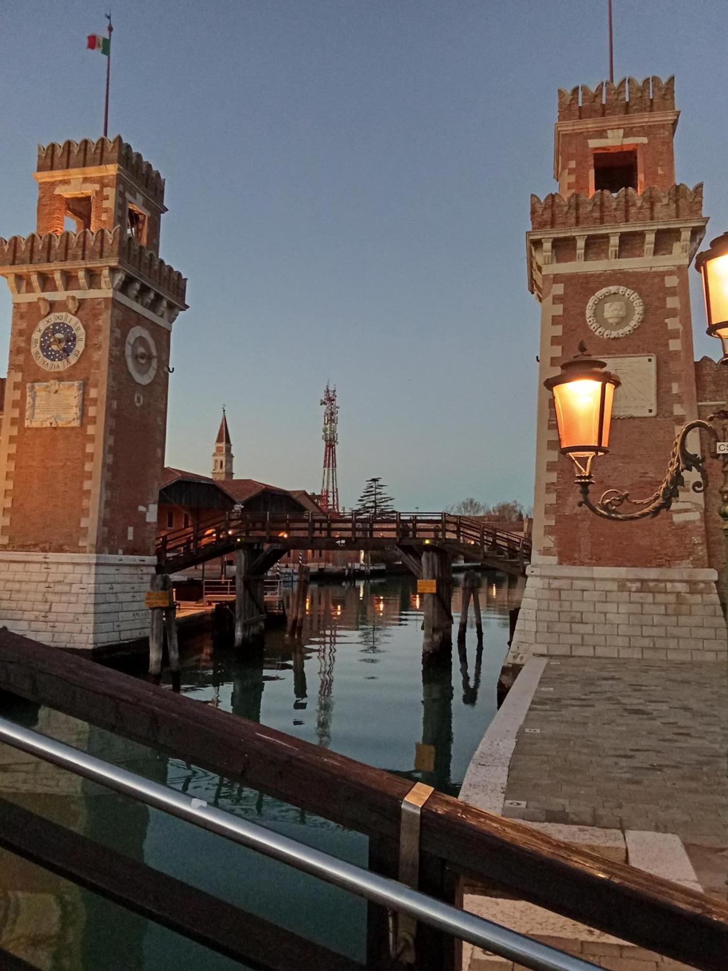 La Bella Venezia - Entire Private Apartment Extérieur photo
